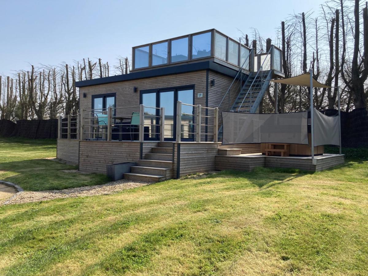 Bungalow Deluxe avec Toit-Terrasse et Spa Privé - Vue sur Mer